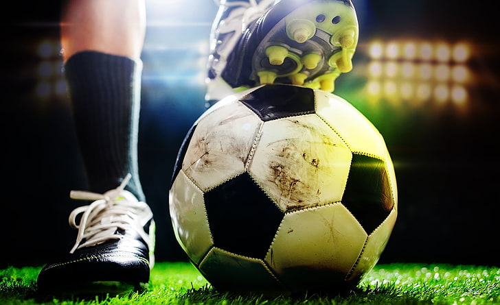 开元官方乒乓球台上的风景